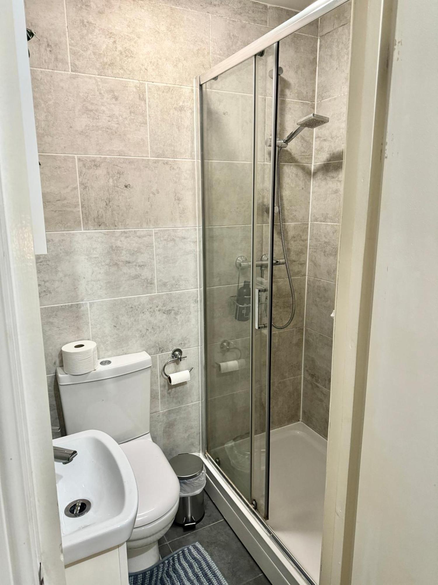 Modern En-Suite Rooms By Finsbury Park Station 8 Mins To King'S Cross By Tube Londres Exterior foto