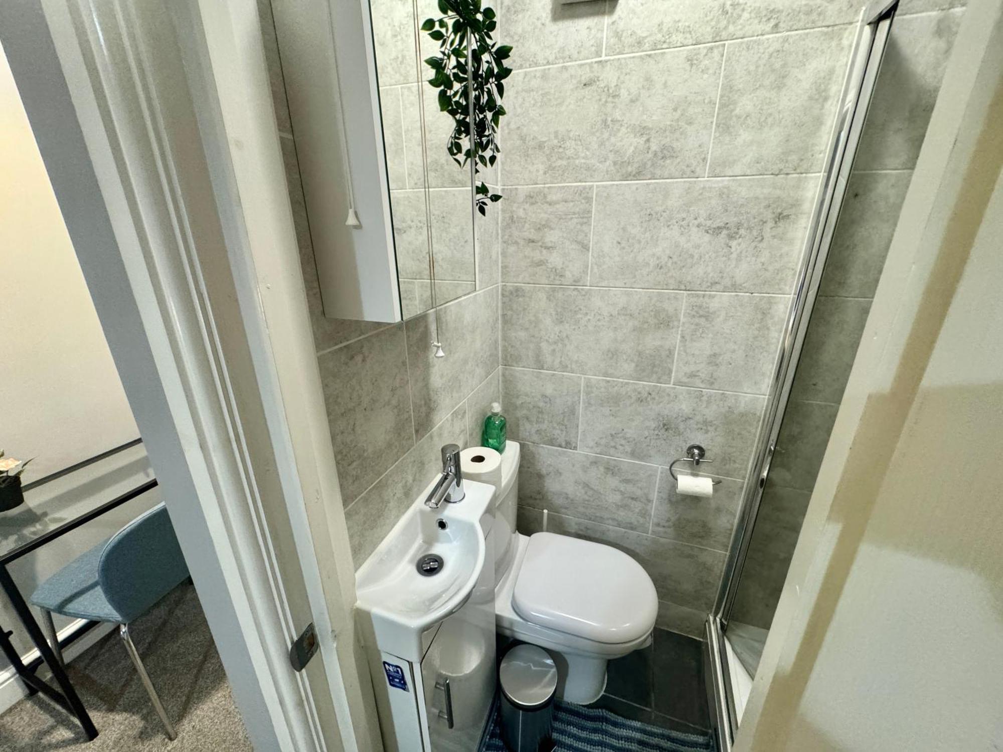 Modern En-Suite Rooms By Finsbury Park Station 8 Mins To King'S Cross By Tube Londres Exterior foto